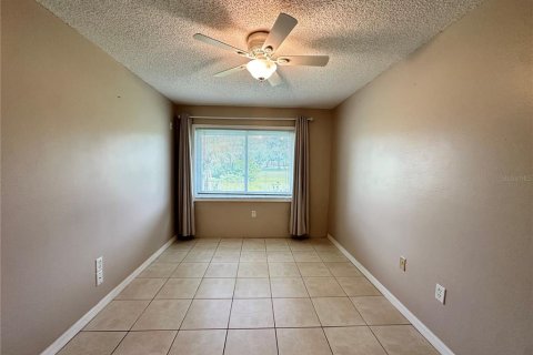 Condo in Port Charlotte, Florida, 1 bedroom № 2221548 - photo 13