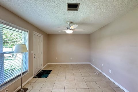 Condo in Port Charlotte, Florida, 1 bedroom № 2221548 - photo 4