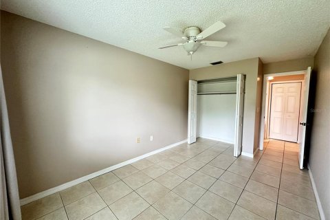 Condo in Port Charlotte, Florida, 1 bedroom № 2221548 - photo 14