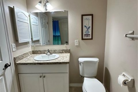 Condo in Port Charlotte, Florida, 1 bedroom № 2221548 - photo 11