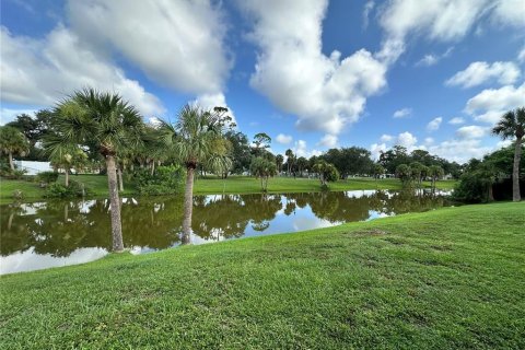 Condo in Port Charlotte, Florida, 1 bedroom № 2221548 - photo 17