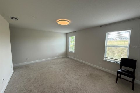 Touwnhouse à louer à Minneola, Floride: 3 chambres, 170.29 m2 № 2399492 - photo 7