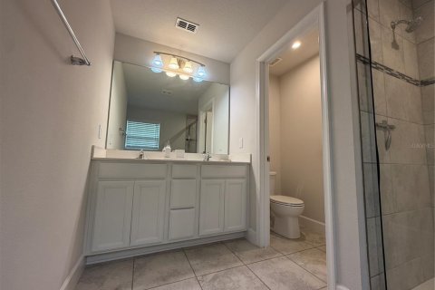 Touwnhouse à louer à Minneola, Floride: 3 chambres, 170.29 m2 № 2399492 - photo 10