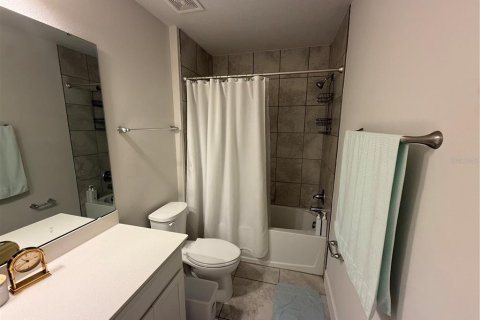 Touwnhouse à louer à Minneola, Floride: 3 chambres, 170.29 m2 № 2399492 - photo 12