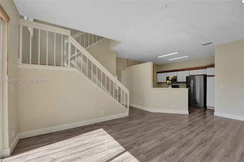 House in Boynton Beach, Florida 4 bedrooms, 177.26 sq.m. № 2252818 - photo 16