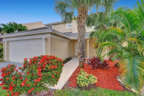 House in Boynton Beach, Florida 4 bedrooms, 177.26 sq.m. № 2252818