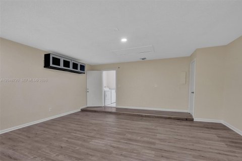 House in Boynton Beach, Florida 4 bedrooms, 177.26 sq.m. № 2252818 - photo 21