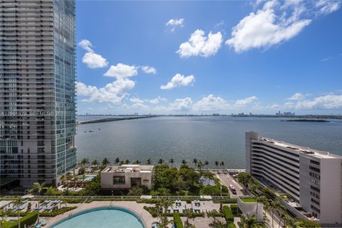 Condo in Miami, Florida, 2 bedrooms  № 2026853 - photo 6
