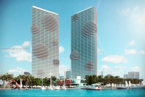 Condo in Miami, Florida, 2 bedrooms  № 2026853