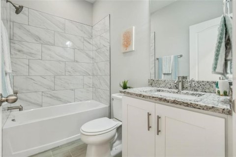House in Kissimmee, Florida 4 bedrooms, 175.21 sq.m. № 1767411 - photo 20