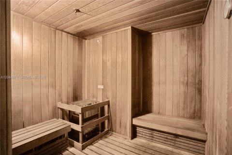 Copropriété à louer à Miami, Floride: 1 chambre, 41.43 m2 № 2243362 - photo 21