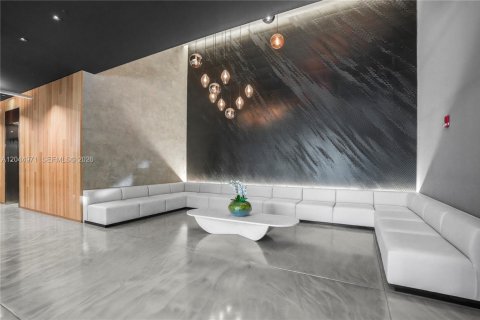 Copropriété à louer à Miami, Floride: 1 chambre, 41.43 m2 № 2243362 - photo 5