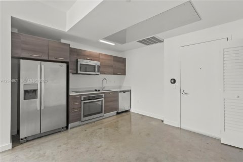 Copropriété à louer à Miami, Floride: 1 chambre, 41.43 m2 № 2243362 - photo 7