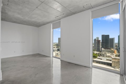 Copropriété à louer à Miami, Floride: 1 chambre, 41.43 m2 № 2243362 - photo 11