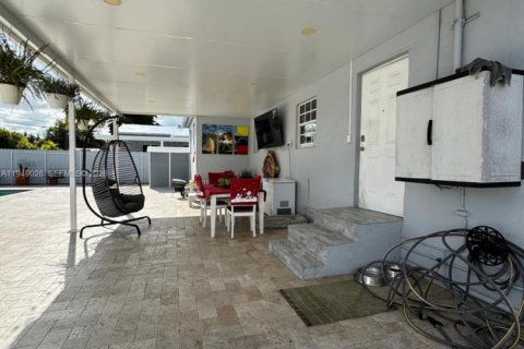 Снять в аренду виллу или дом в Хайалиа, Флорида 3 спальни, 145.21м2, № 2005698 - фото 30