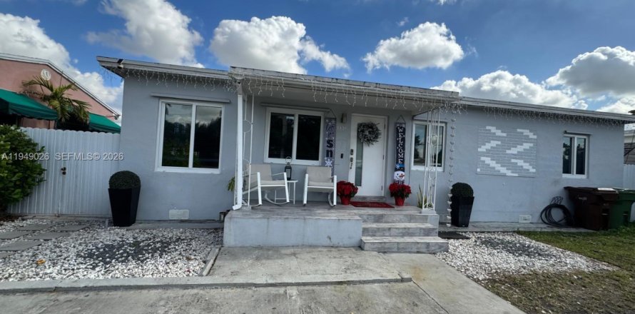 Дом в Хайалиа, Флорида 3 спальни, 145.21м2 № 2005698