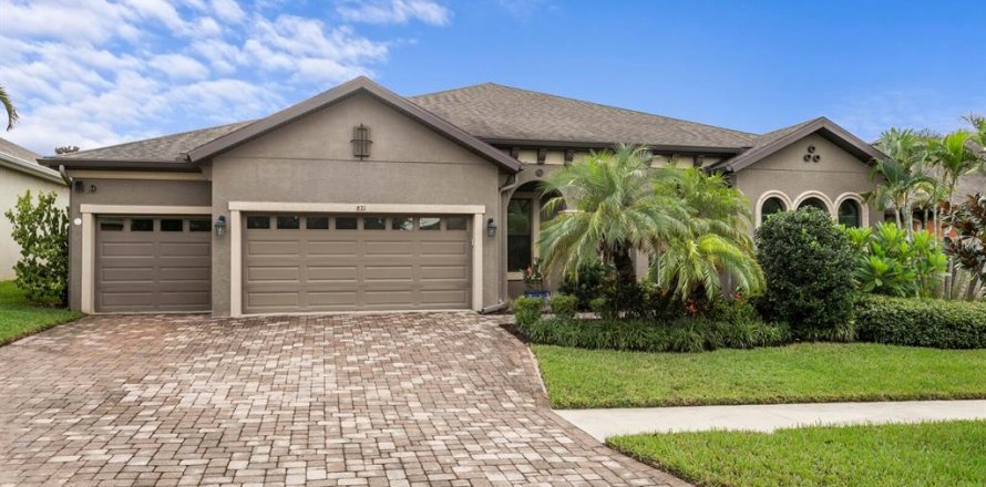 Villa ou maison à Brandon, Floride 4 chambres, 297.01 m2 № 2408437