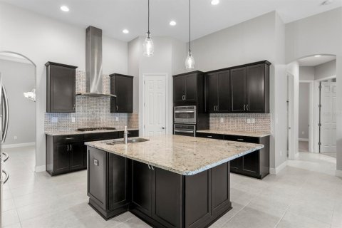Villa ou maison à vendre à Brandon, Floride: 4 chambres, 297.01 m2 № 2408437 - photo 15