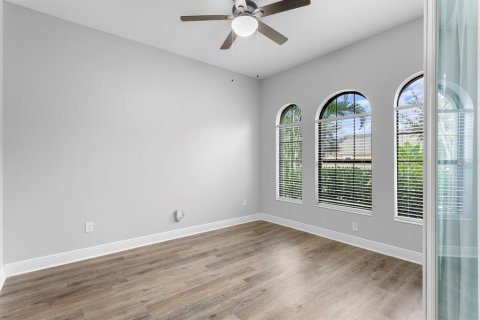 Villa ou maison à vendre à Brandon, Floride: 4 chambres, 297.01 m2 № 2408437 - photo 25