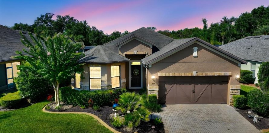 House in Davenport, Florida 3 bedrooms, 183.2 sq.m. № 1856292