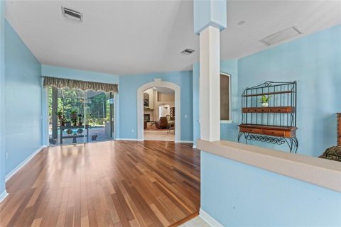 House in Palm Harbor, Florida 4 bedrooms, 235.14 sq.m. № 1804897 - photo 6