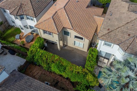 Villa ou maison à vendre à Doral, Floride: 3 chambres, 186.45 m2 № 1943886 - photo 8