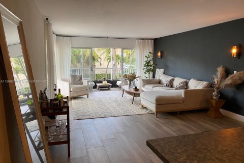 Copropriété à vendre à Key Biscayne, Floride: 2 chambres, 123.1 m2 № 1950781 - photo 3
