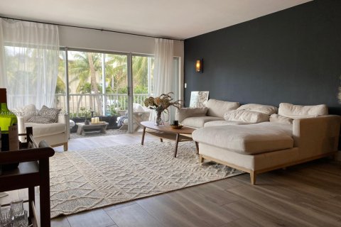 Copropriété à vendre à Key Biscayne, Floride: 2 chambres, 123.1 m2 № 1950781 - photo 10