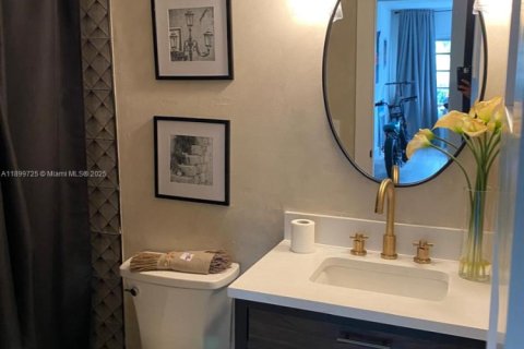 Copropriété à vendre à Key Biscayne, Floride: 2 chambres, 123.1 m2 № 1950781 - photo 30