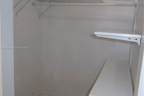 Copropriété à vendre à Miami, Floride: 2 chambres, 86.96 m2 № 2153749 - photo 17