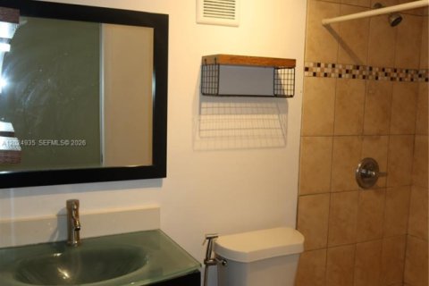 Copropriété à vendre à Miami, Floride: 2 chambres, 86.96 m2 № 2153749 - photo 16