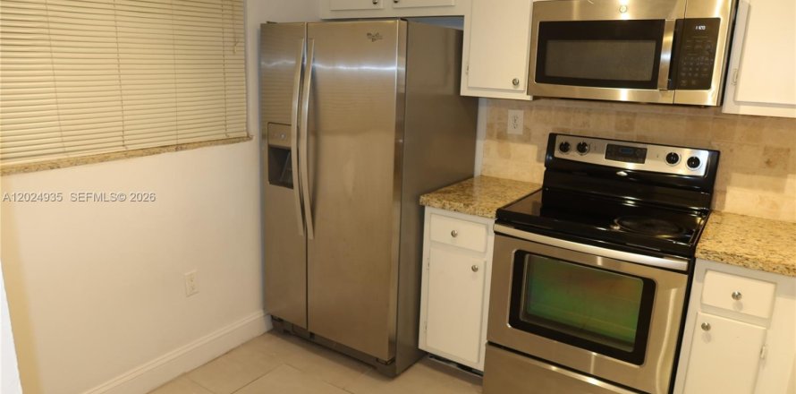 Condo à Miami, Floride, 2 chambres № 2153749
