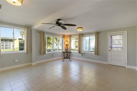 Villa ou maison à vendre à Bradenton, Floride: 2 chambres, 114.83 m2 № 2094559 - photo 19