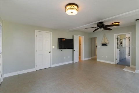 Villa ou maison à vendre à Bradenton, Floride: 2 chambres, 114.83 m2 № 2094559 - photo 20
