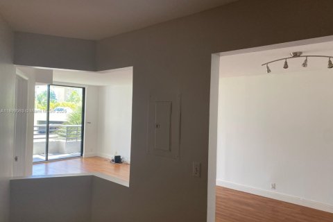 Купить кондоминиум в Авентура, Флорида 2 спальни, 98.94м2, № 1951050 - фото 6