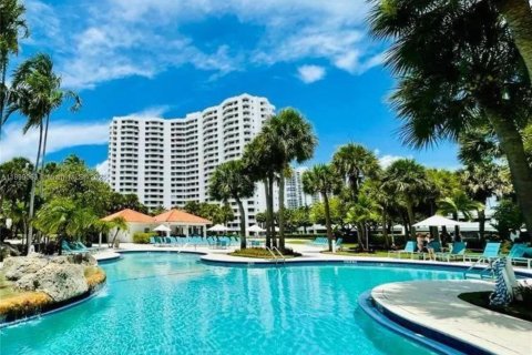 Купить кондоминиум в Авентура, Флорида 2 спальни, 98.94м2, № 1951050 - фото 26
