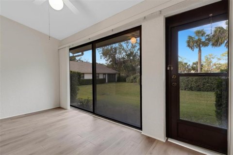 Villa ou maison à vendre à Sarasota, Floride: 2 chambres, 115.29 m2 № 2411541 - photo 20
