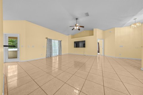 Casa en venta en Ocala, Florida, 3 dormitorios, 175.12 m2 № 1626398 - foto 8