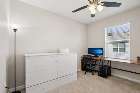 Townhouse in Sarasota, Florida 3 bedrooms, 168.43 sq.m. № 2151710 - photo 28