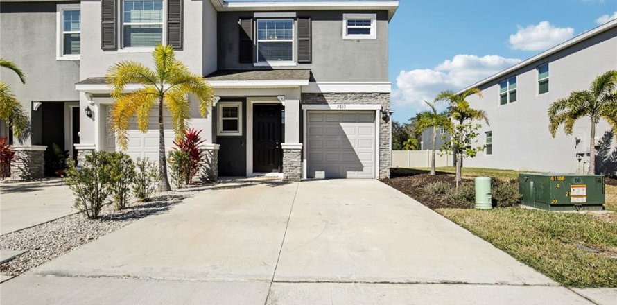 Townhouse in Sarasota, Florida 3 bedrooms, 168.43 sq.m. № 2151710