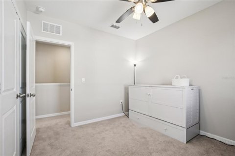 Townhouse in Sarasota, Florida 3 bedrooms, 168.43 sq.m. № 2151710 - photo 30