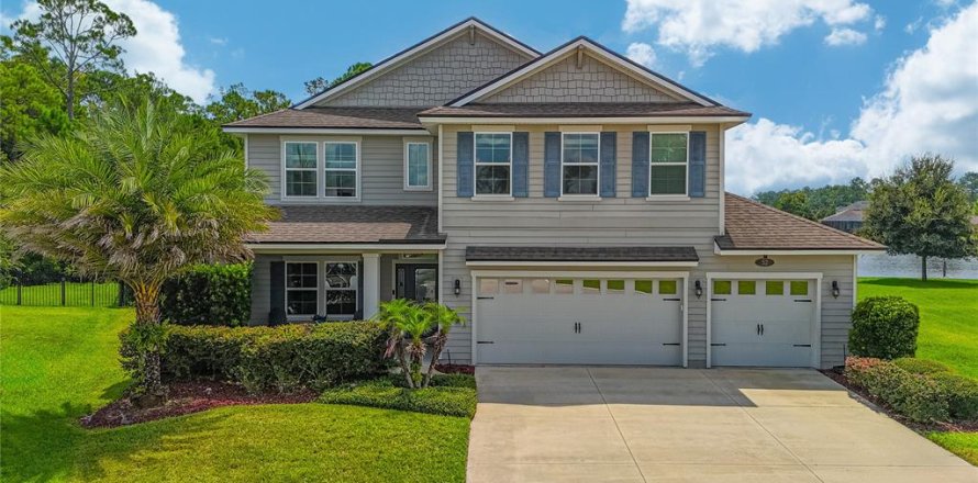House in Saint Augustine, Florida 5 bedrooms, 328.04 sq.m. № 2339011
