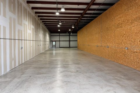 Commercial property in Ocala, Florida 371.61 sq.m. № 2205714 - photo 4