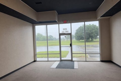 Commercial property in Ocala, Florida 371.61 sq.m. № 2205714 - photo 2