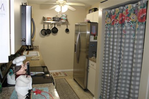 House in Port Charlotte, Florida 3 bedrooms, 95.88 sq.m. № 1555470 - photo 5