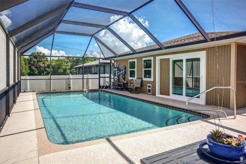 Villa ou maison à vendre à Port Charlotte, Floride: 3 chambres, 174.01 m2 № 2408763 - photo 4