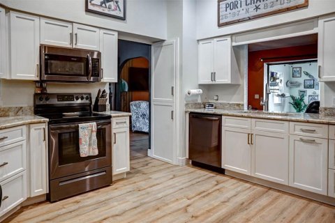 Villa ou maison à vendre à Port Charlotte, Floride: 3 chambres, 174.01 m2 № 2408763 - photo 7