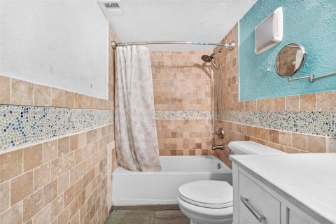 Condominio en venta en Lauderdale Lakes, Florida, 2 dormitorios, 93.09 m2 № 1970094 - foto 11