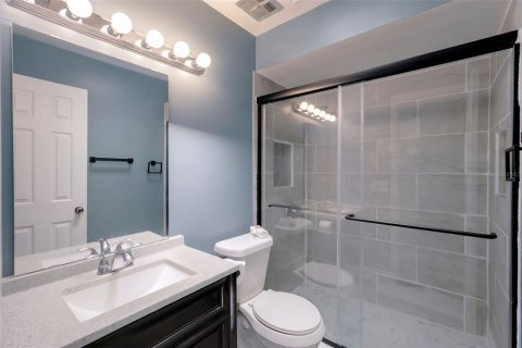Condo in Orlando, Florida, 2 bedrooms № 2403687 - photo 12