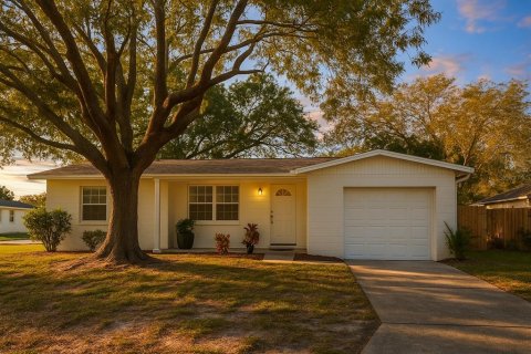 Villa ou maison à vendre à Bradenton, Floride: 2 chambres, 116.59 m2 № 2117400 - photo 2